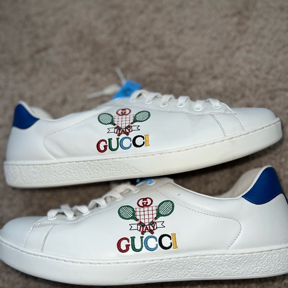 Gucci White Leather Sneakers with Colorful Embroidery